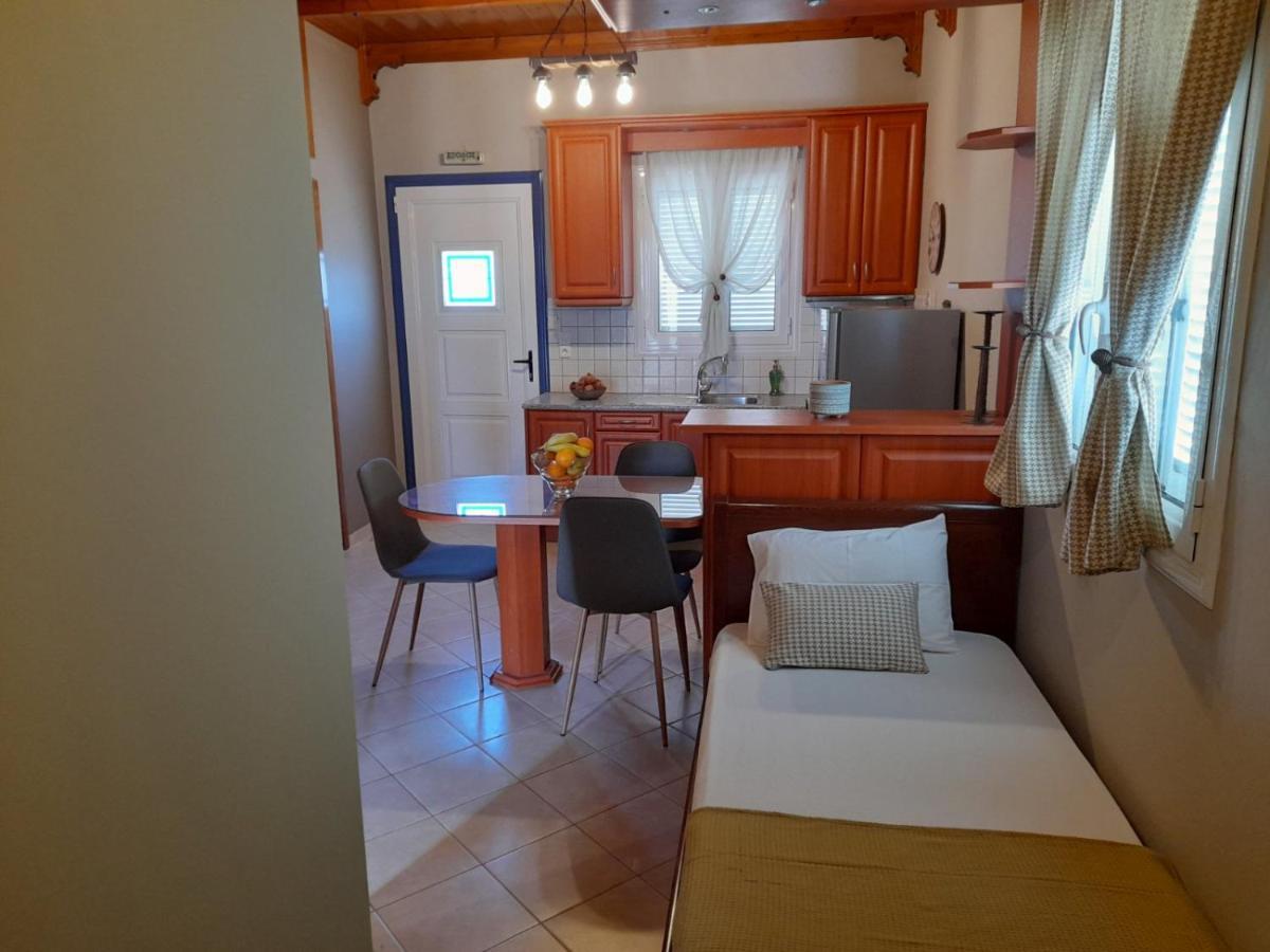 Апартаменты Katerina House Финикунда Экстерьер фото