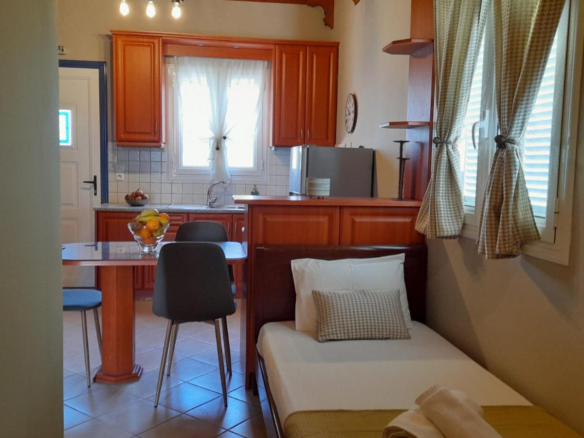 Апартаменты Katerina House Финикунда Экстерьер фото